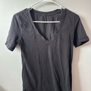 lululemon athletica Charcoal V-Neck Tee